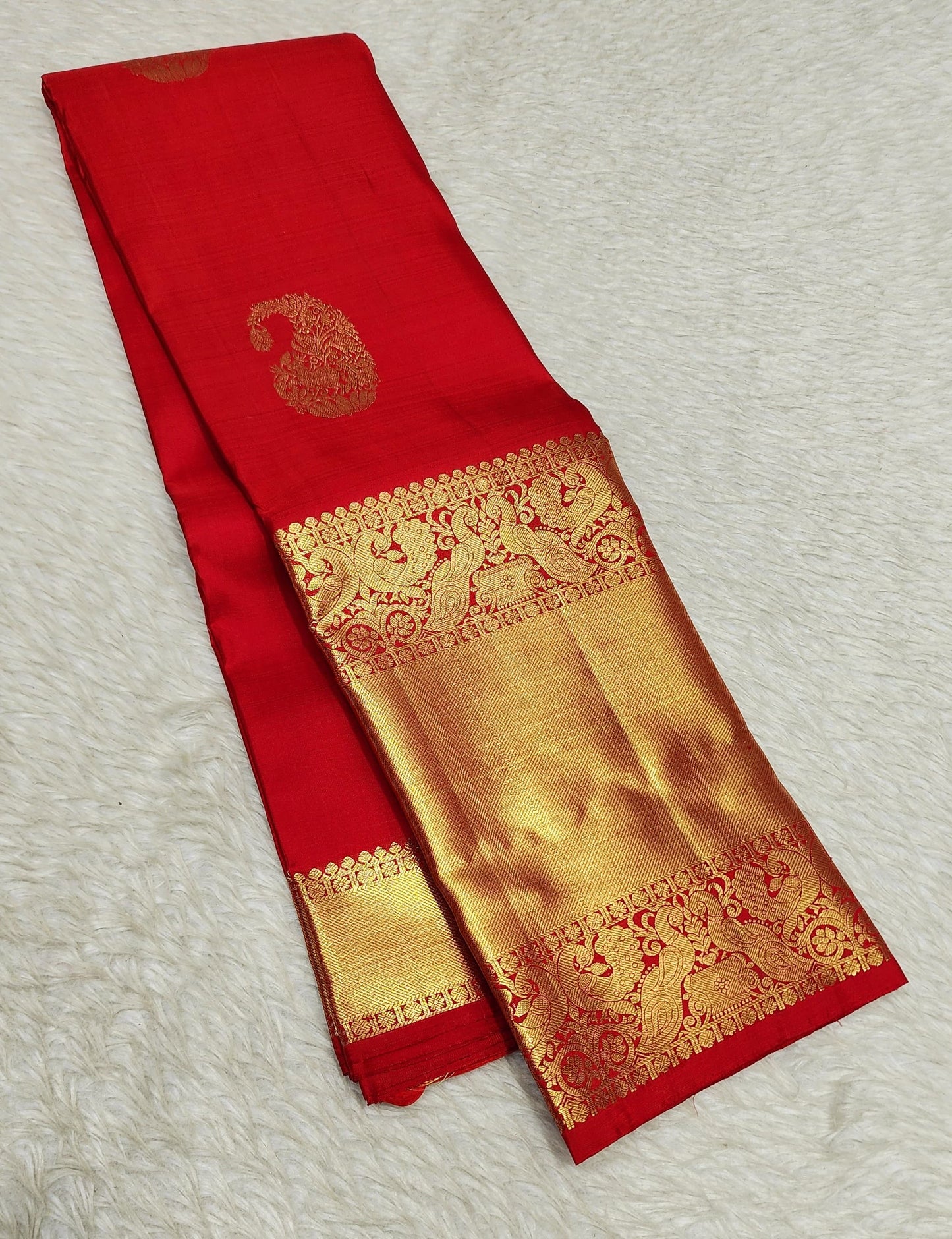 Kanchan Red Kanchipuram Silk Saree with Big Border – Pure Handwoven Bridal Saree with Gold Zari (Pre Order)