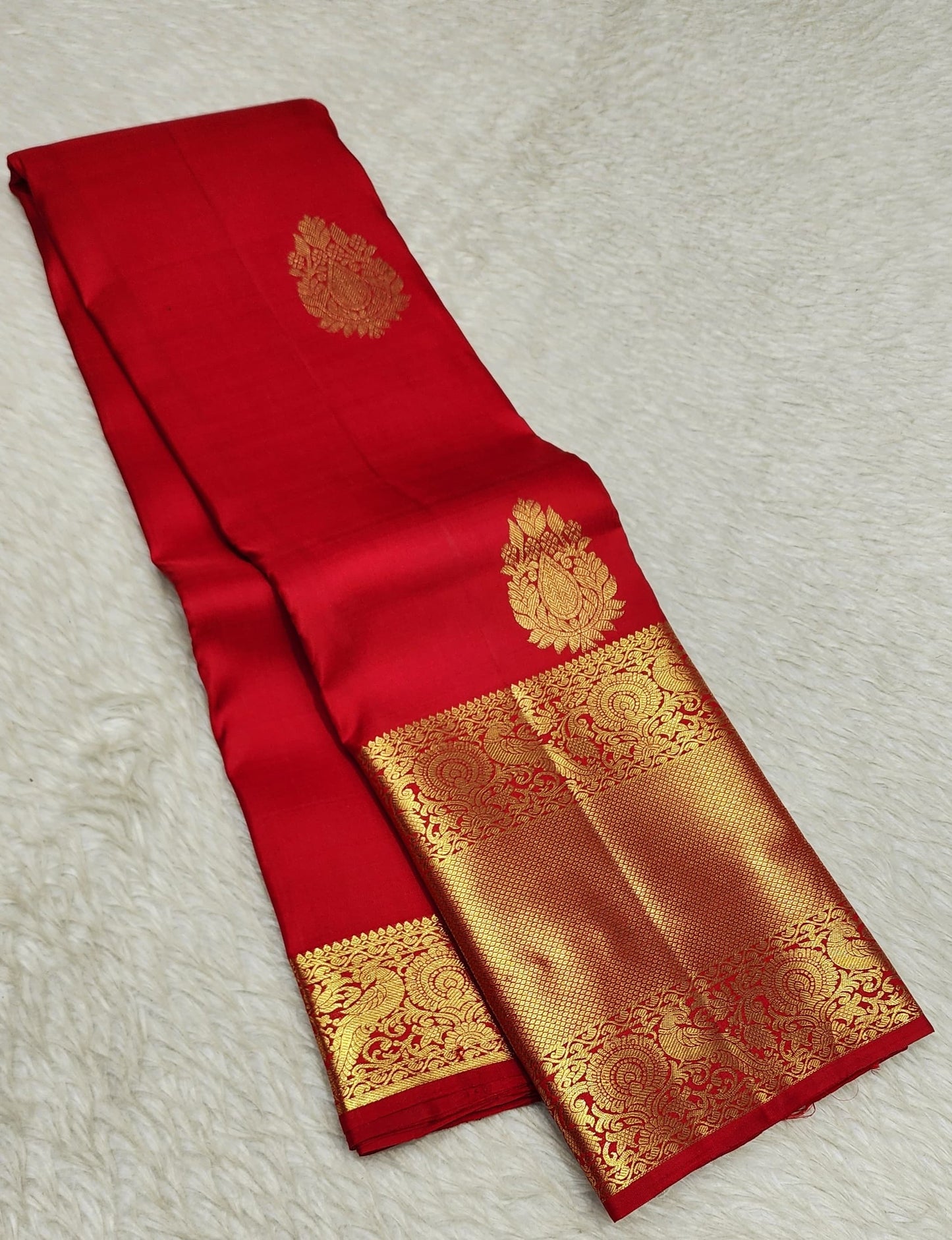 Kanchan Red Kanchipuram Silk Saree with Big Border – Pure Handwoven Bridal Saree with Gold Zari (Pre Order)
