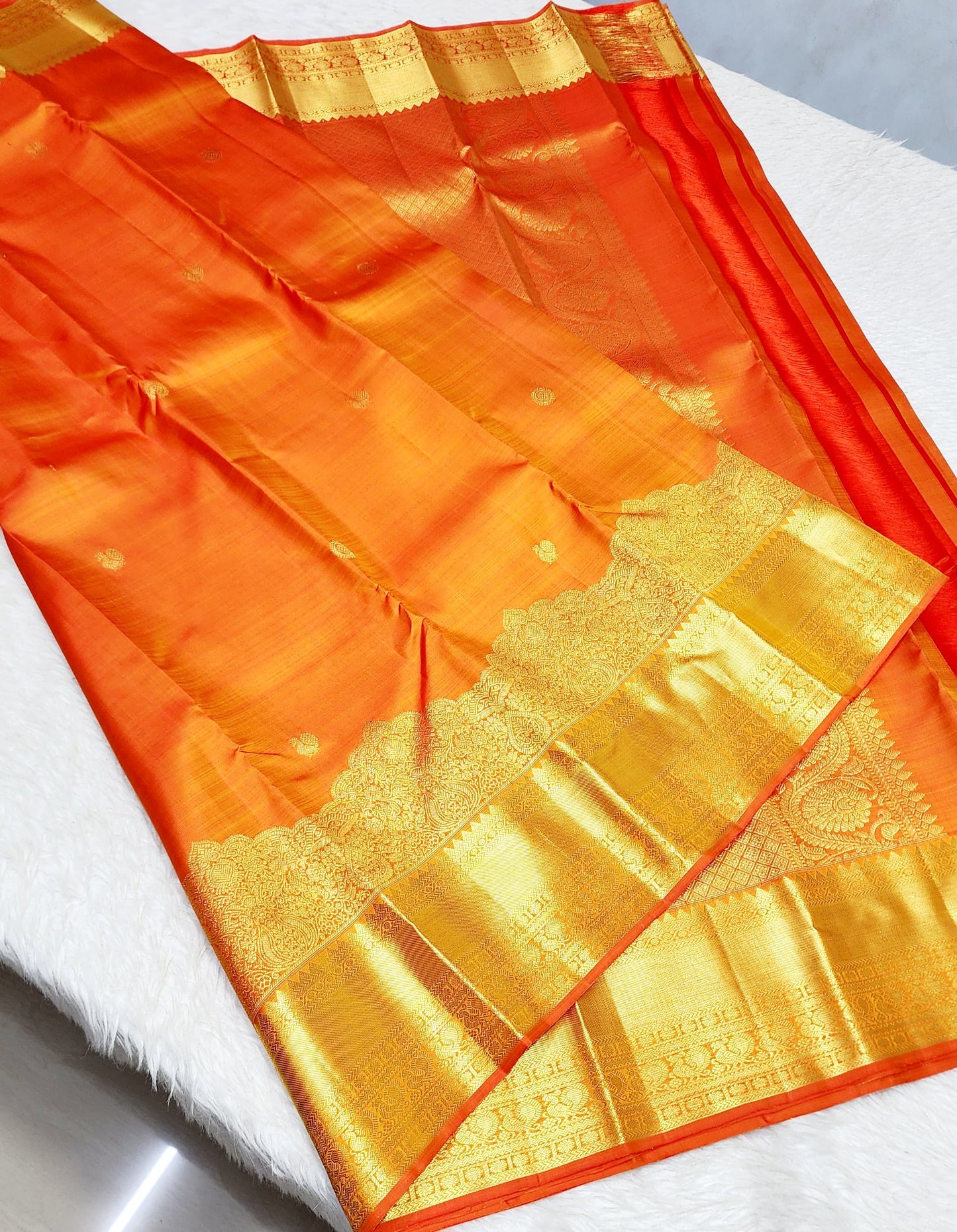 Kavita Orange Kanchipuram Silk Saree with 2G Gold Zari & Turning Border – Pure Handwoven Bridal Saree (Preorder)