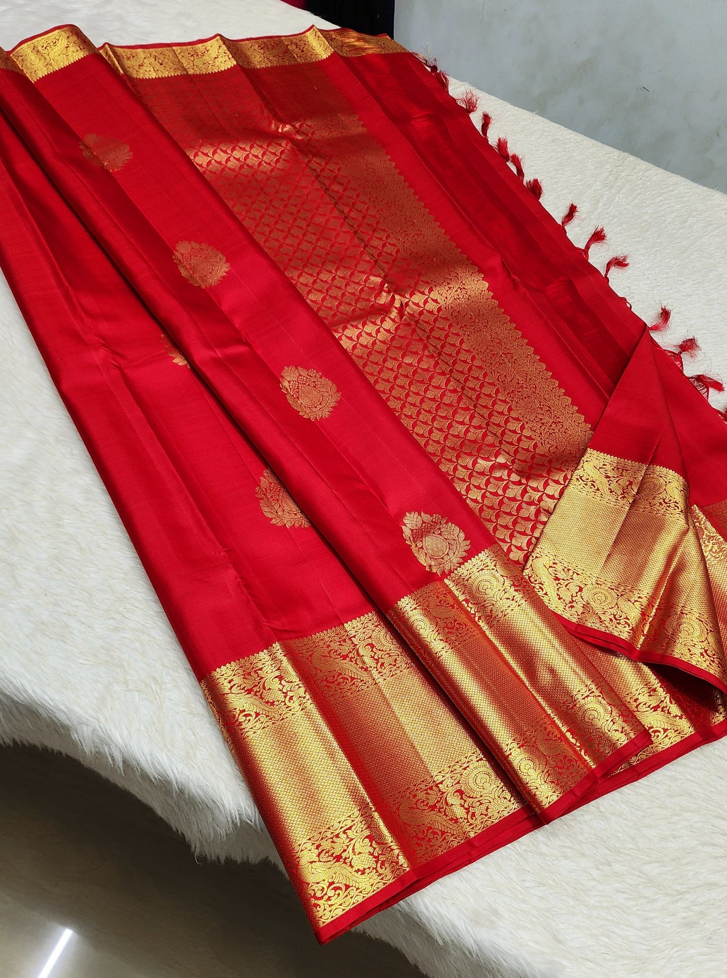Kanchan Red Kanchipuram Silk Saree with Big Border – Pure Handwoven Bridal Saree with Gold Zari (Pre Order)