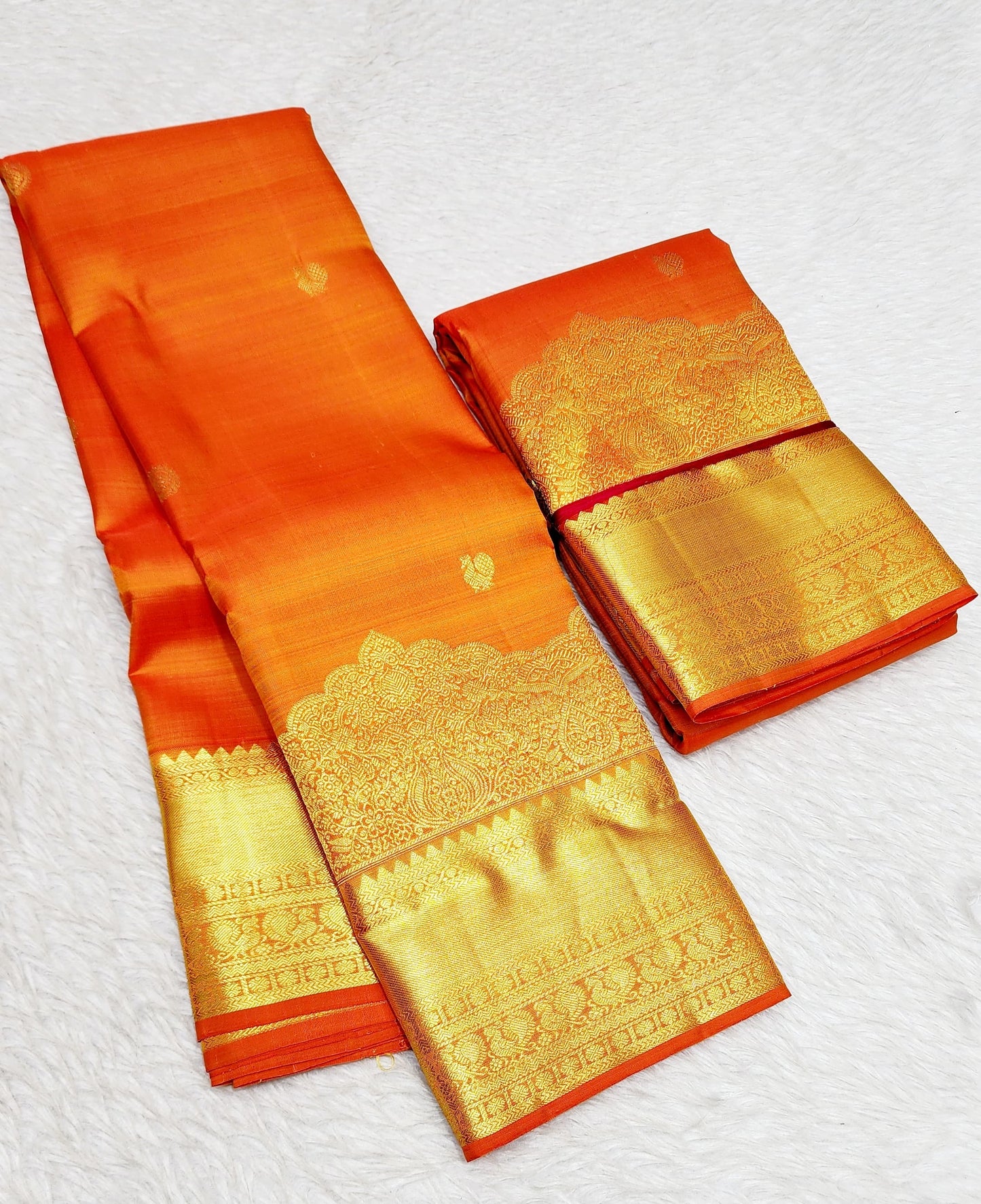 Kavita Orange Kanchipuram Silk Saree with 2G Gold Zari & Turning Border – Pure Handwoven Bridal Saree (Preorder)